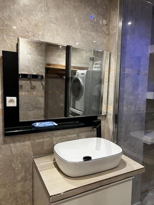 Appartement Convivial Pour Sejourner Le Kremlin-Bicetre Exterior photo